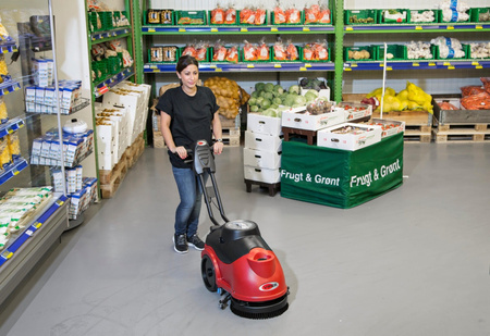 VIPER AS 380 C kompaktowy mikroautomat szorująco - zbierający kablowy