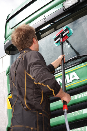 VIKAN SZCZOTKA KĄTOWA 524752 do mycia pojazdów 28cm