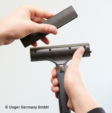 UNGER ERGOTEC NINJA SKROBAK 15CM do szkła