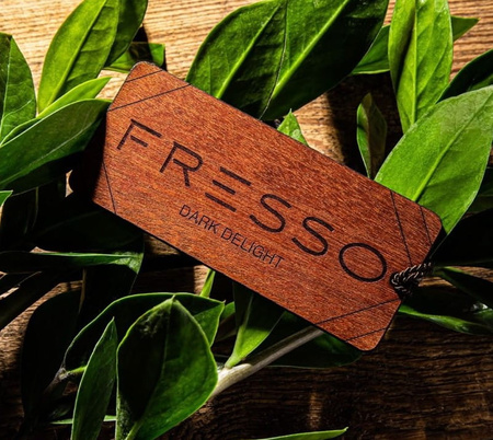 FRESSO DARK DELIGHT zawieszka zapachowa drewniana