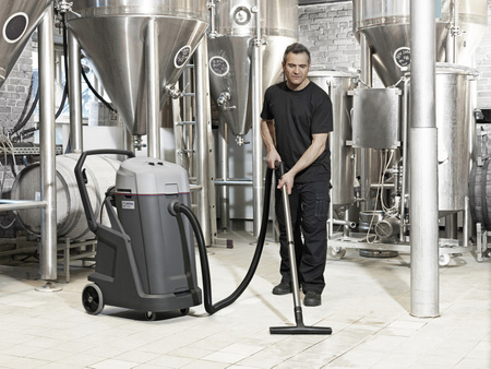 NILFISK VL500 75-2 BDF odkurzacz przemysłowy